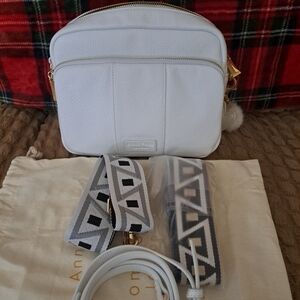 Pom Pom London Original Plus White Crossbody Bag